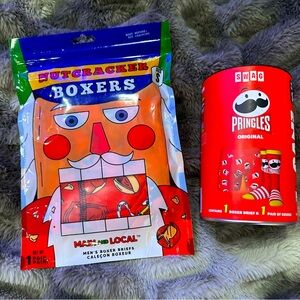 Men’s holiday boxers NIB